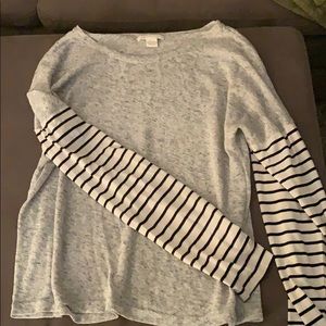 Cotton/sheer sleeved top size small